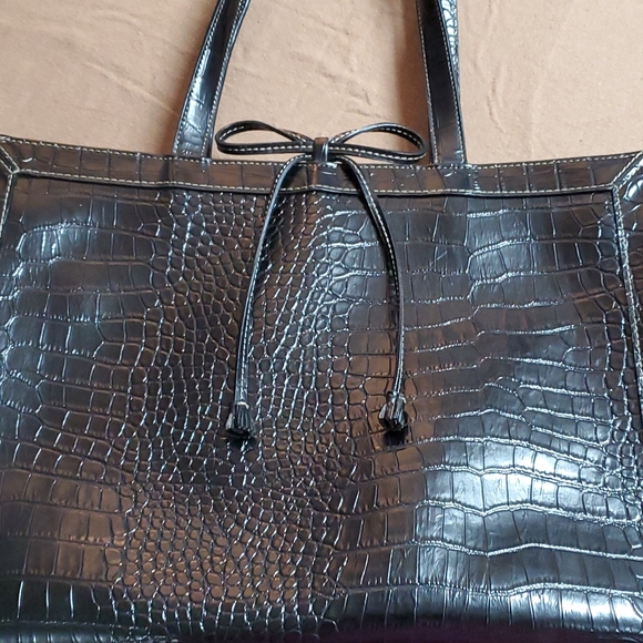 ***Woman's purse - Picture 4 of 5